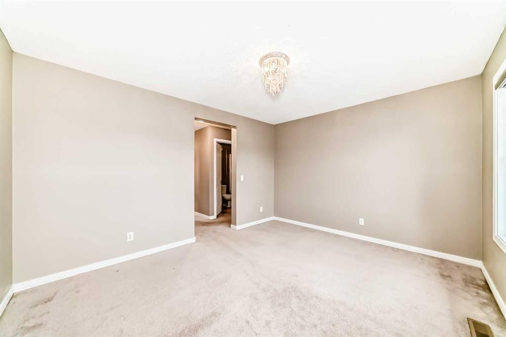 144 Auburn Glen Close Se, Calgary, AB - Indoor Photo Showing Other Room
