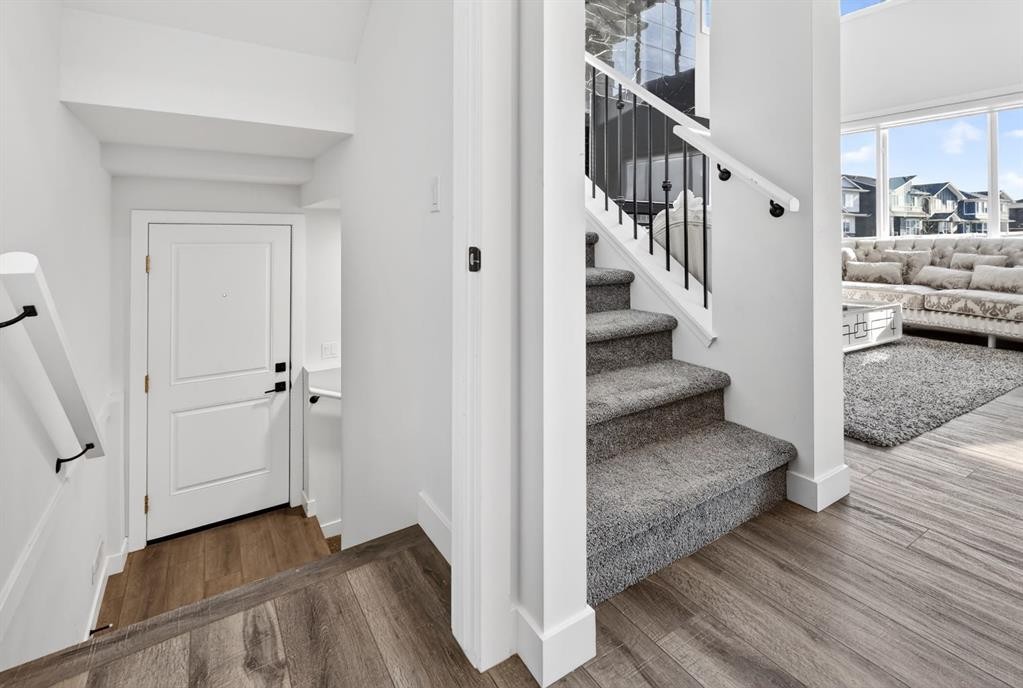 208 Dawson Circle, Chestermere, AB - Indoor Photo Showing Other Room