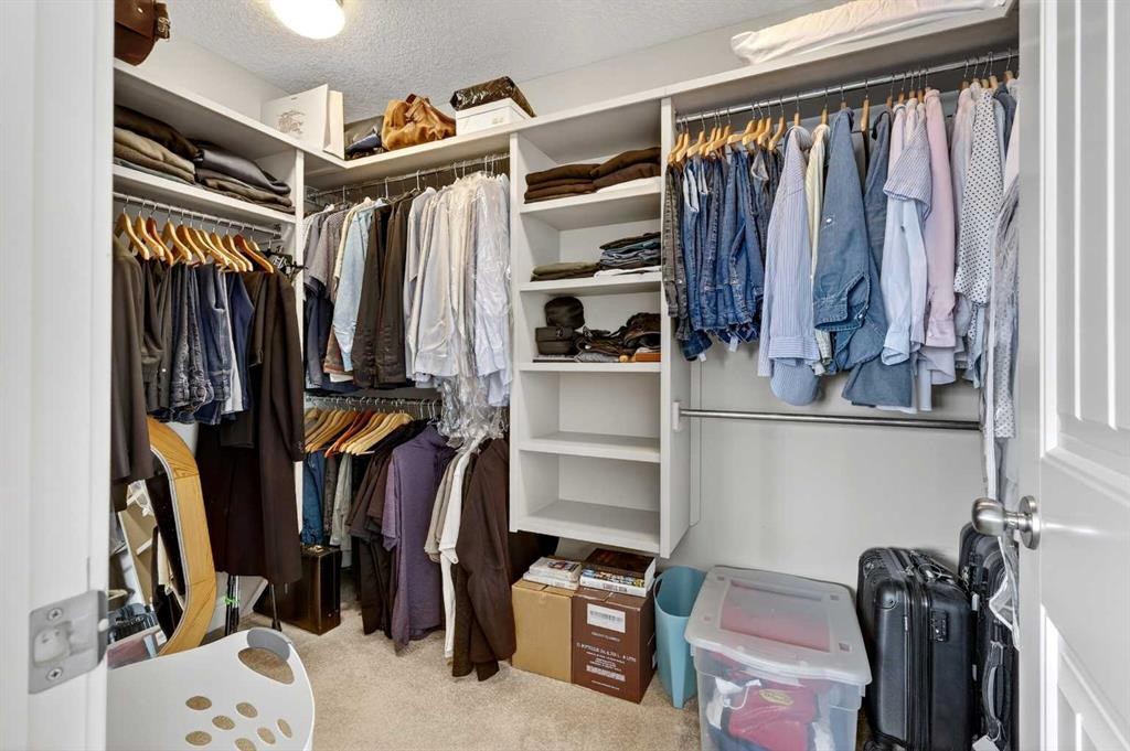 103 Kincora View Nw, Calgary, AB - Indoor With Storage