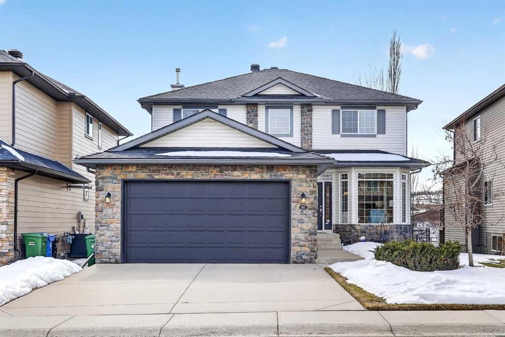 103 Kincora View Nw, Calgary, AB - Outdoor With Facade