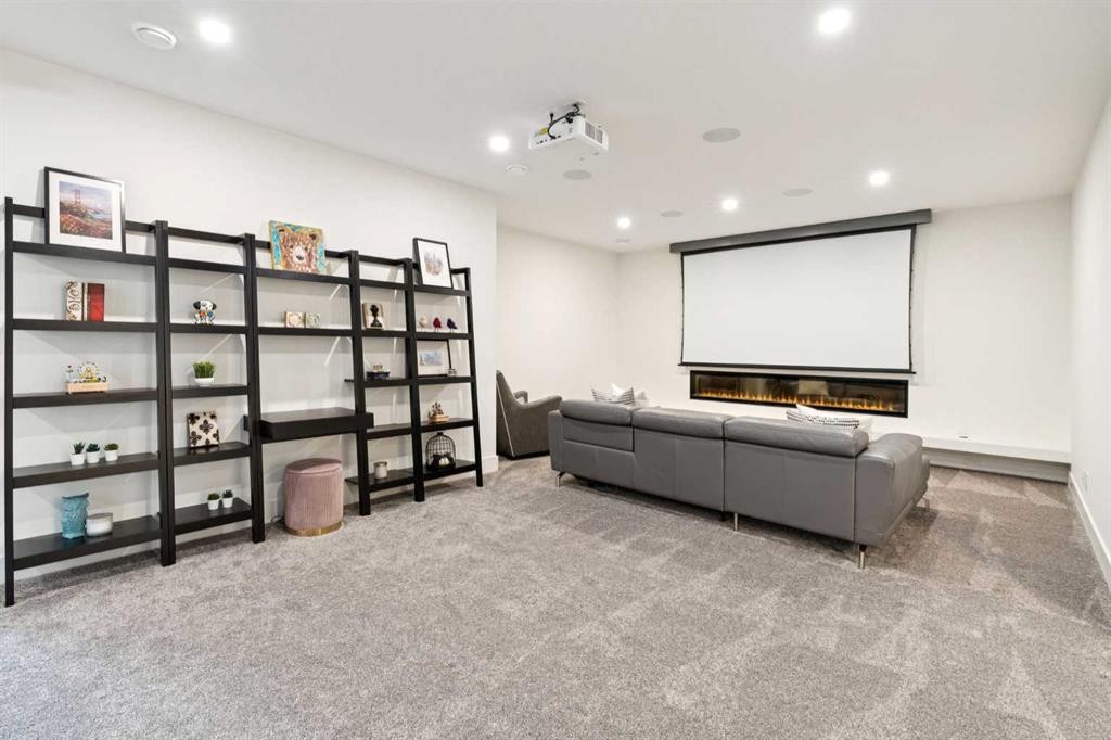 143 Aspen Summit Boulevard Sw, Calgary, AB - Indoor