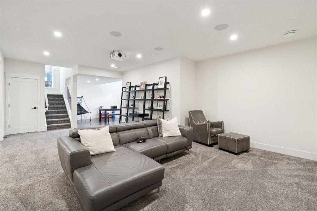 143 Aspen Summit Boulevard Sw, Calgary, AB - Indoor