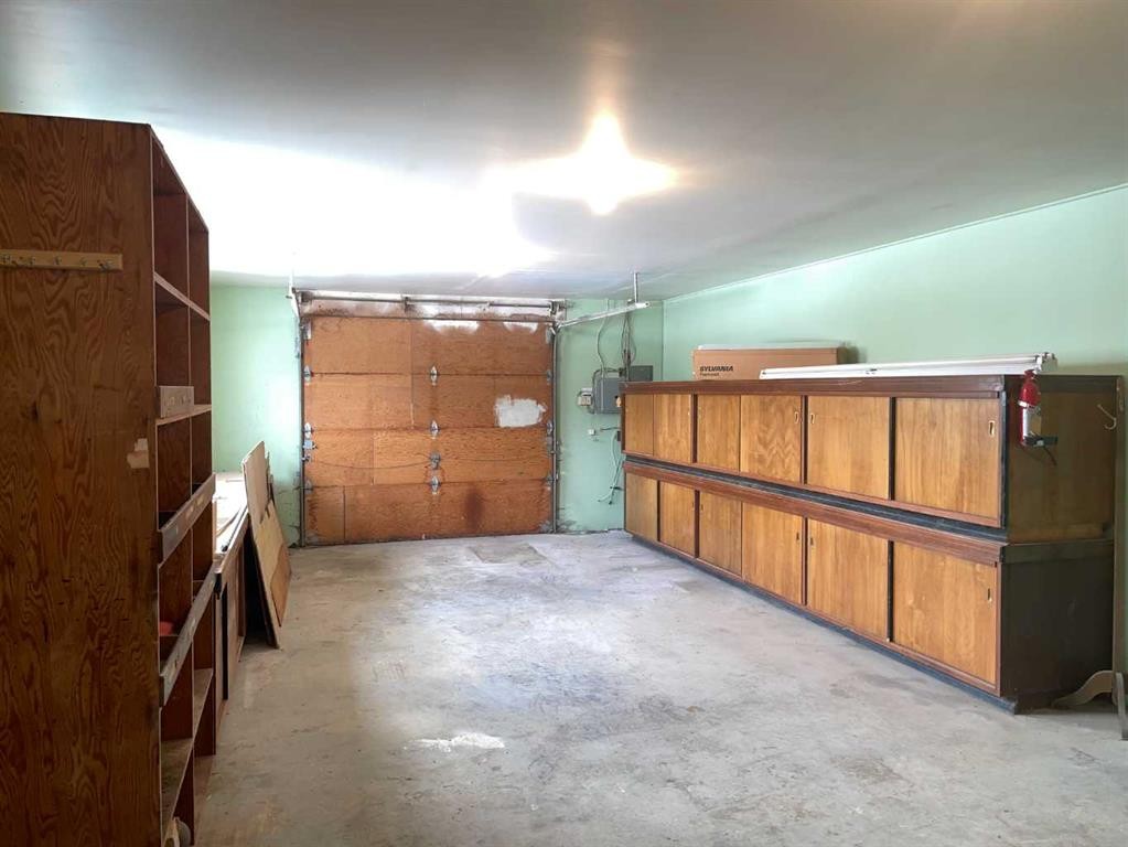 228 Centre Street Ne, Langdon, AB