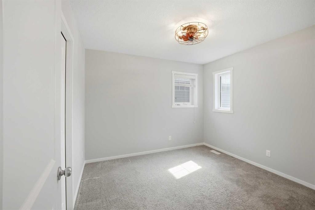 76 Nolancrest Green Nw, Calgary, AB - Indoor Photo Showing Other Room