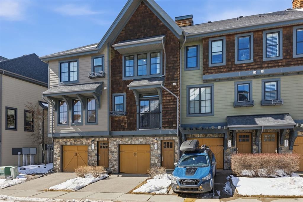 412 Ascot Circle Sw, Calgary, AB - Outdoor With Facade