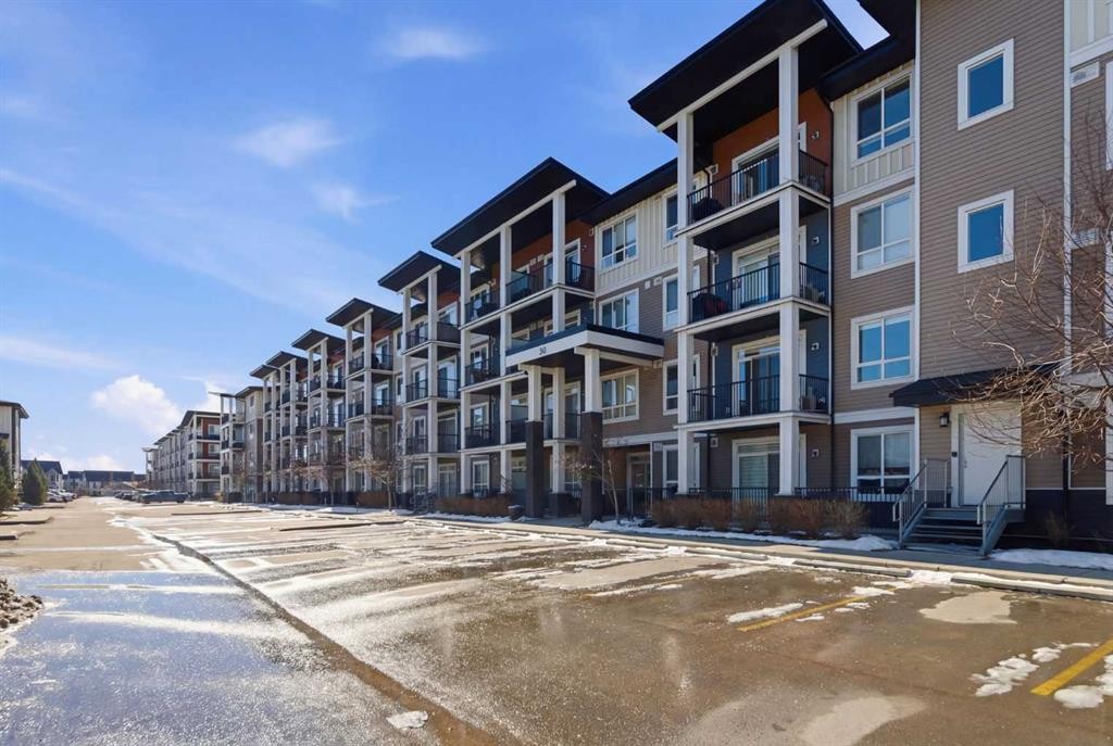 414-30 Walgrove Se, Calgary, AB - Outdoor With Balcony With Facade