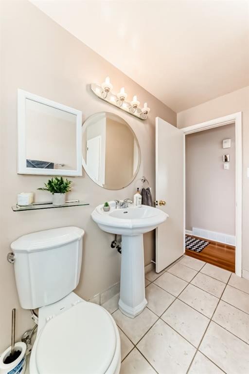 19 Meadowview Road Sw, Calgary, AB