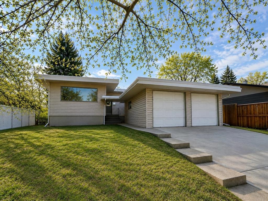 19 Meadowview Road Sw, Calgary, AB