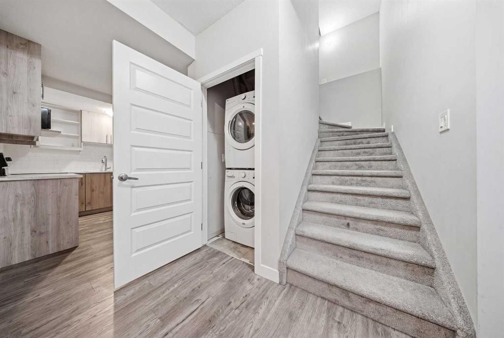 32 Red Embers Square Ne, Calgary, AB - Indoor Photo Showing Laundry Room