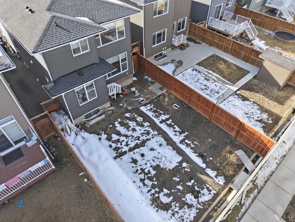 32 Red Embers Square Ne, Calgary, AB - Outdoor