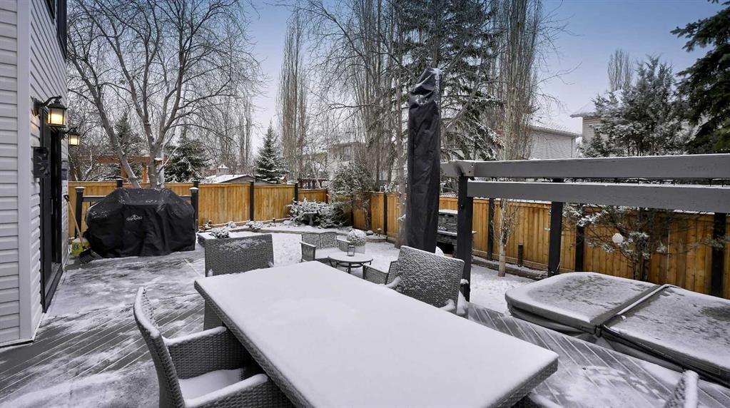 125 Riverview Place Se, Calgary, AB - Outdoor With Deck Patio Veranda