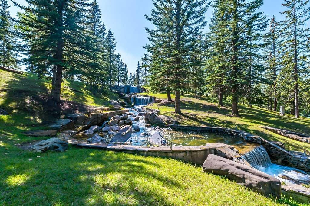 264 Midridge Crescent Se, Calgary, AB - Outdoor With View