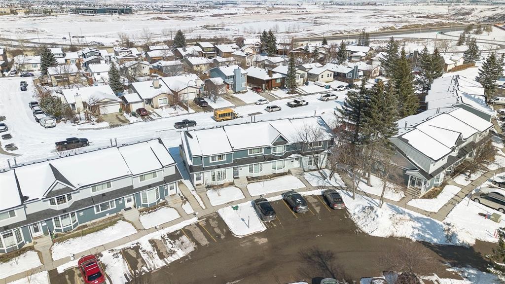 89 Bermuda Lane Nw, Calgary, AB - Outdoor