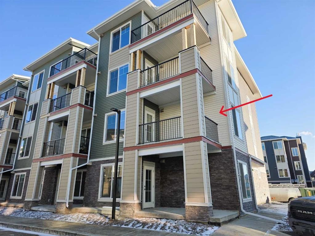 2220-15 Skyview Point Crescent, Calgary, AB - Outdoor With Facade