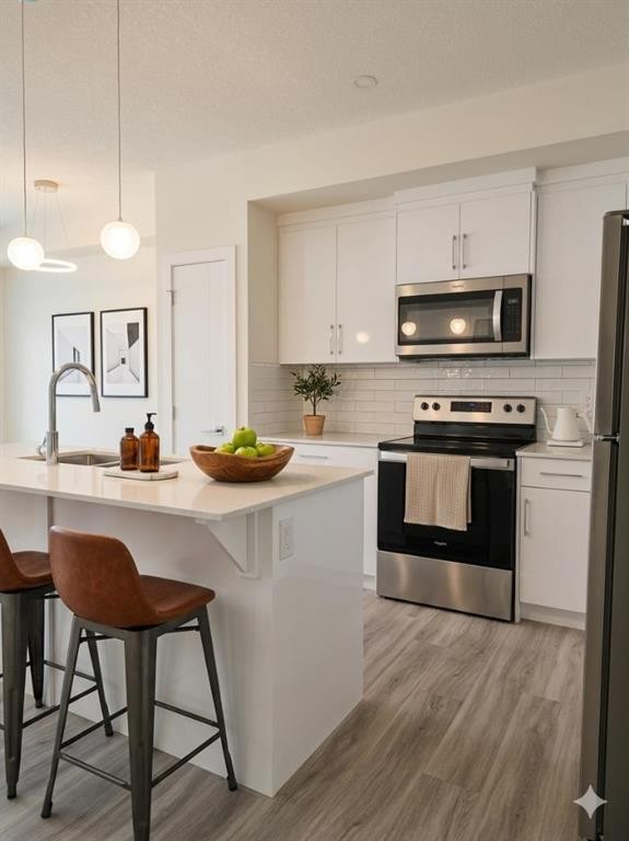 2220-15 Skyview Point Crescent, Calgary, AB - Indoor Photo Showing Kitchen With Upgraded Kitchen