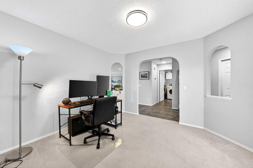 60 Citadel Ridge Close Nw, Calgary, AB - Indoor Photo Showing Office