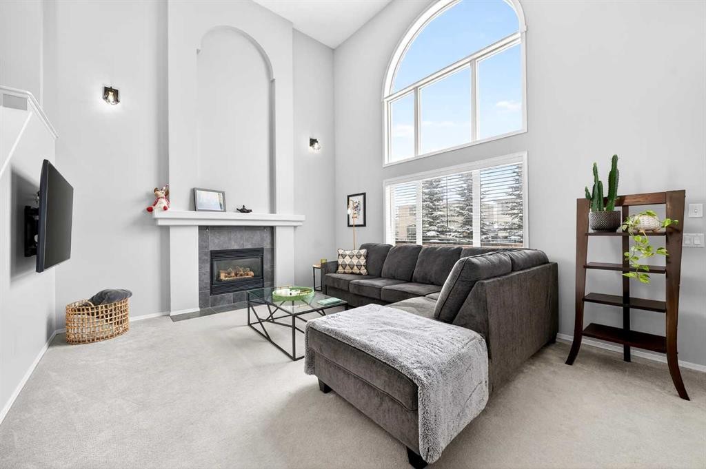 60 Citadel Ridge Close Nw, Calgary, AB - Indoor With Fireplace