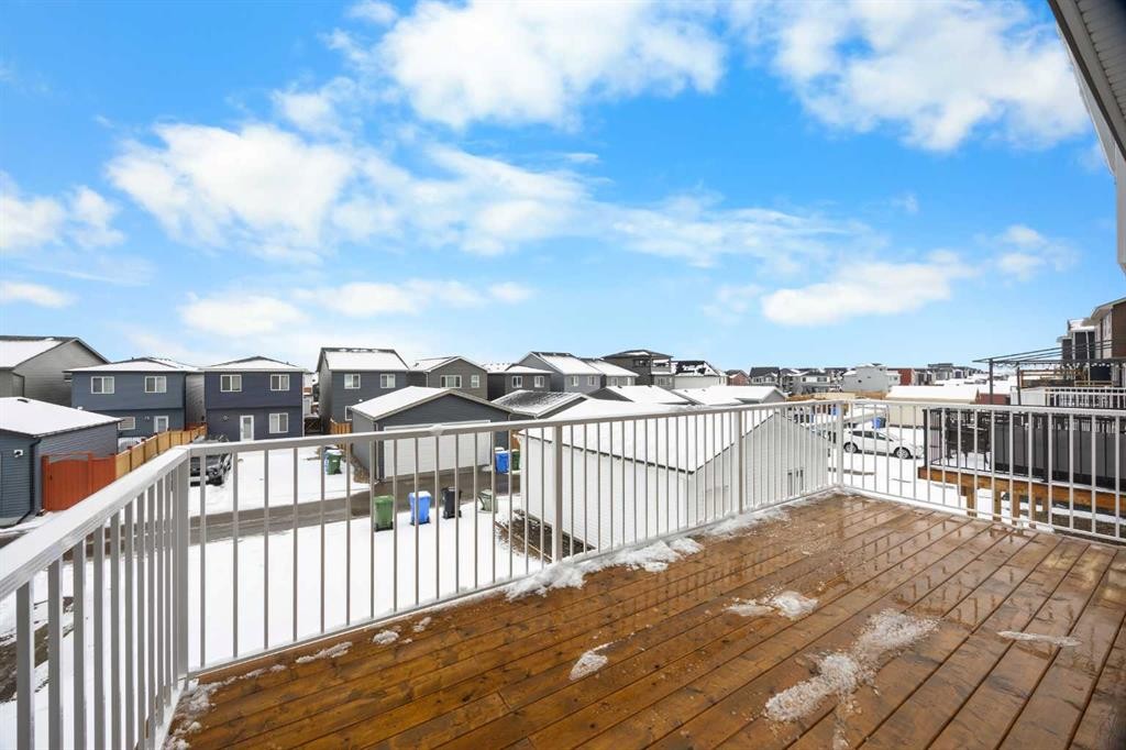507 Lucas Boulevard Nw, Calgary, AB - Outdoor With Deck Patio Veranda