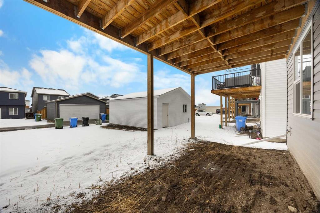 507 Lucas Boulevard Nw, Calgary, AB - Outdoor With Exterior