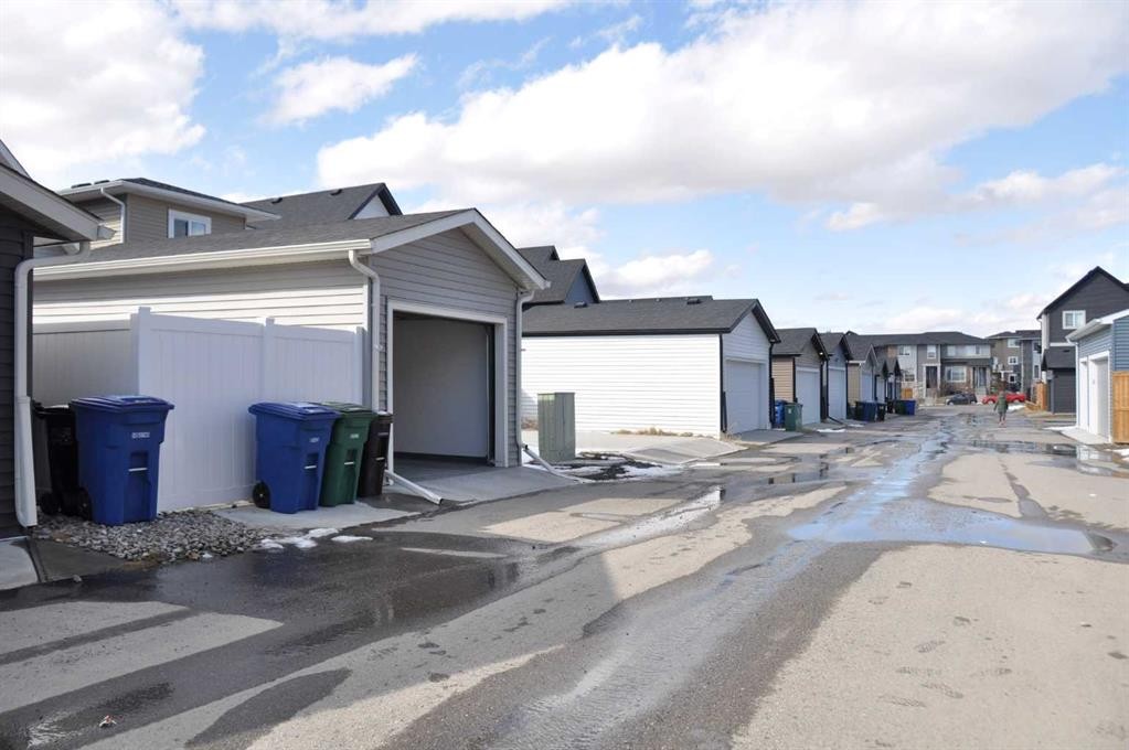 146 Highview Gate Se, Airdrie, AB - Outdoor