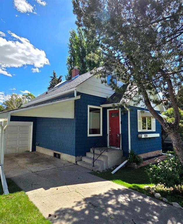 928 18A Street Ne, Calgary, AB