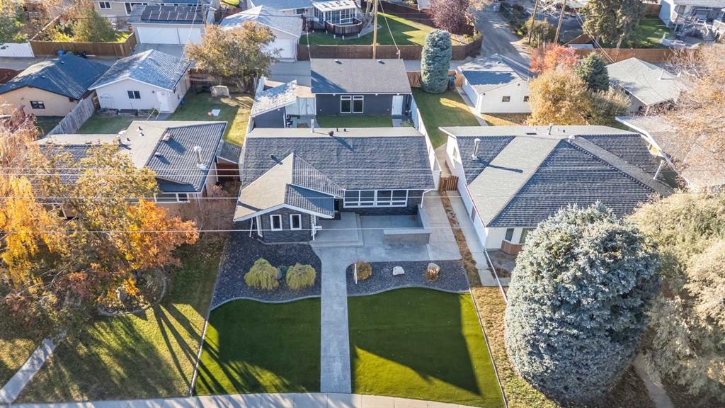 10012 Willowview Road Se, Calgary, AB - Outdoor