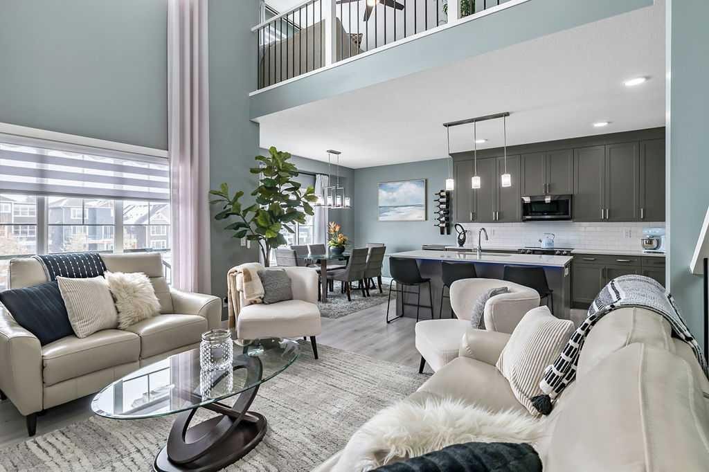 5 Birch Glen, Okotoks, AB - Indoor Photo Showing Living Room