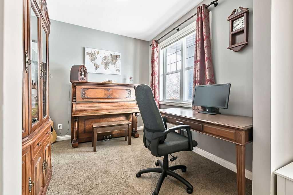 280 Copperstone Gardens Se, Calgary, AB - Indoor Photo Showing Office