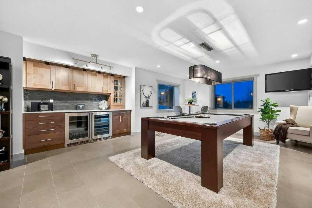 55 Cougar Plateau Circle Sw, Calgary, AB - Indoor Photo Showing Other Room