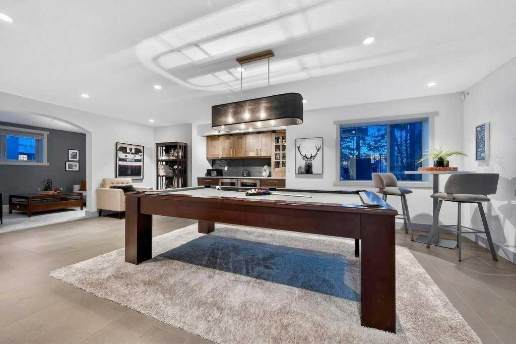 55 Cougar Plateau Circle Sw, Calgary, AB - Indoor Photo Showing Other Room