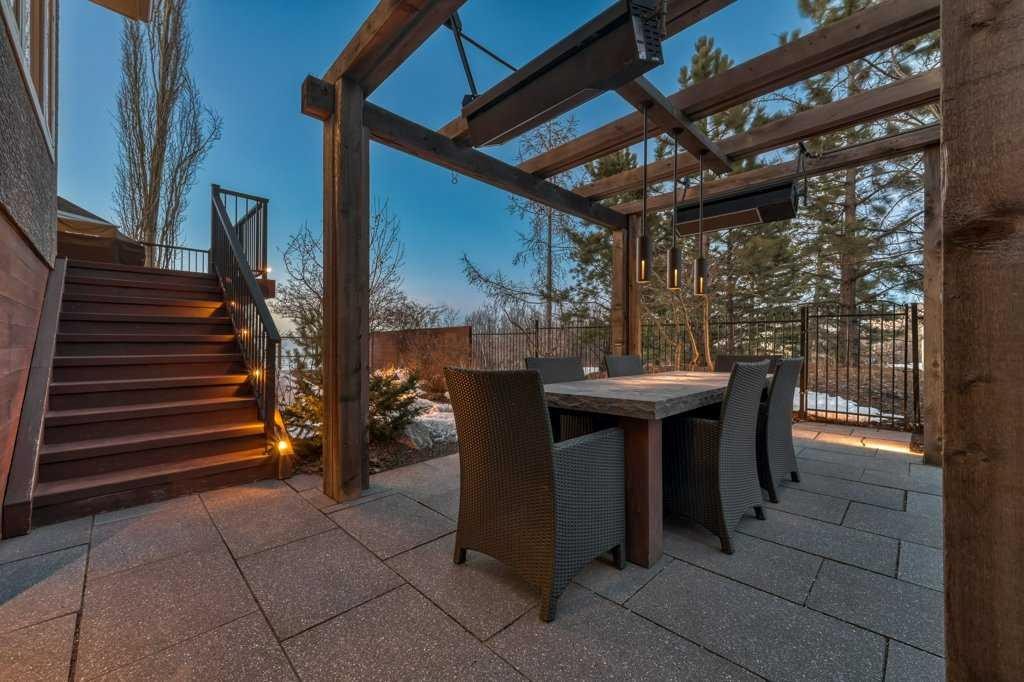 55 Cougar Plateau Circle Sw, Calgary, AB - Outdoor