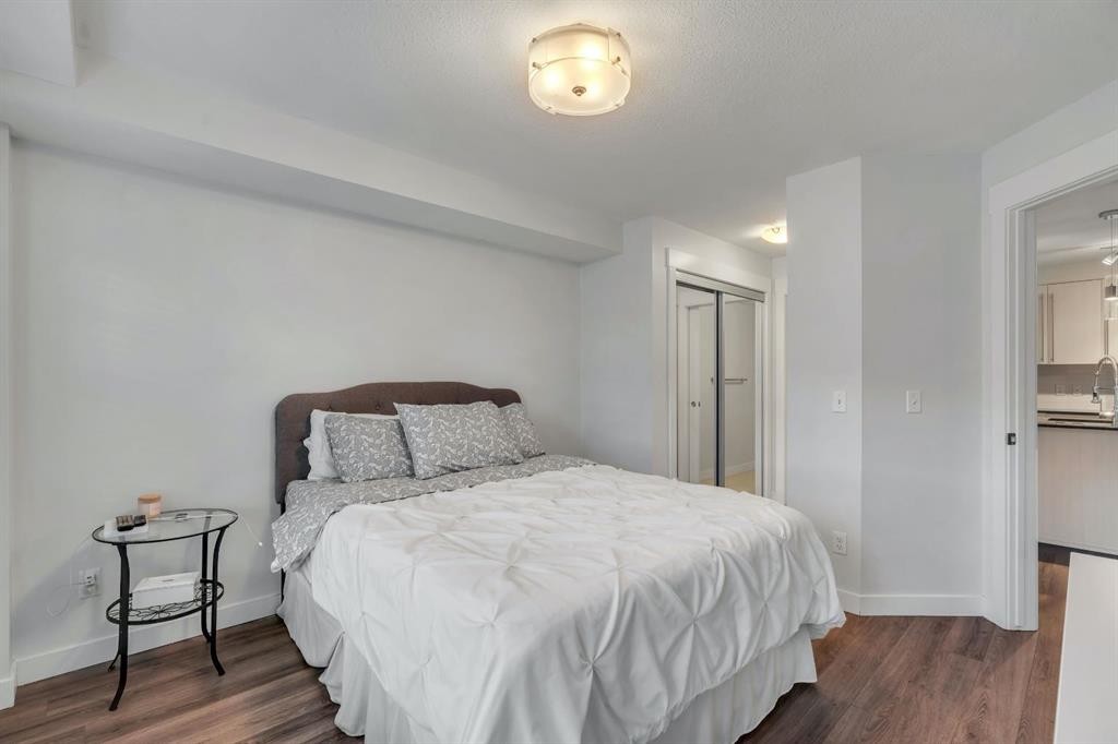 3104-11 Mahogany Row Se, Calgary, AB - Indoor Photo Showing Bedroom