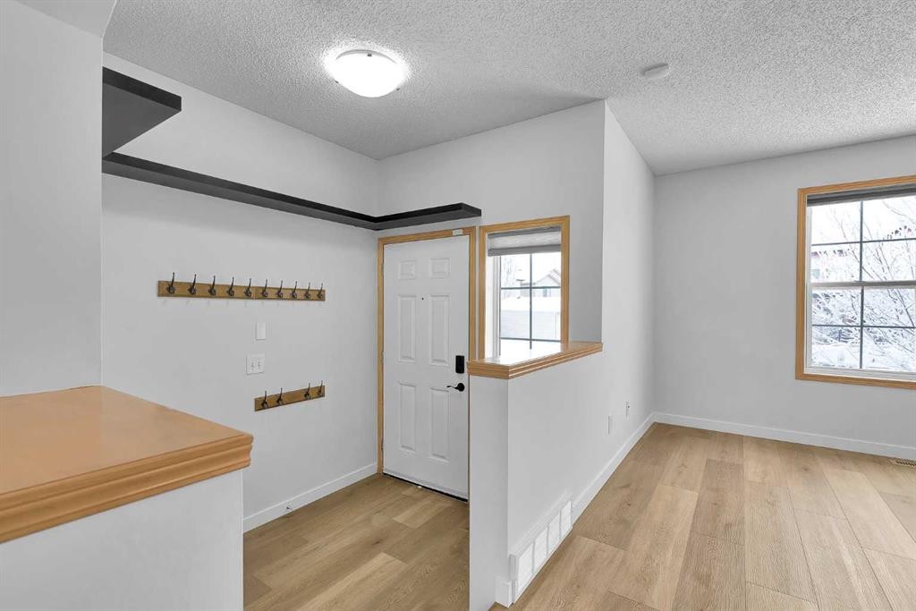 89 Covebrook Place Ne, Calgary, AB - Indoor Photo Showing Other Room