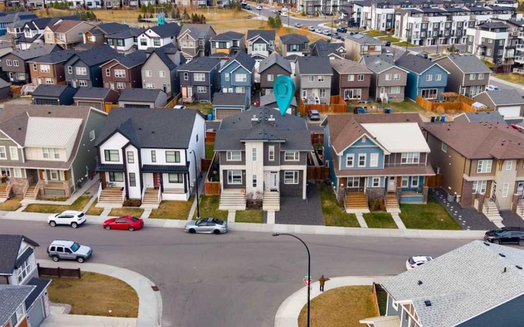 174 Seton Grove Se, Calgary, AB - Outdoor With Facade