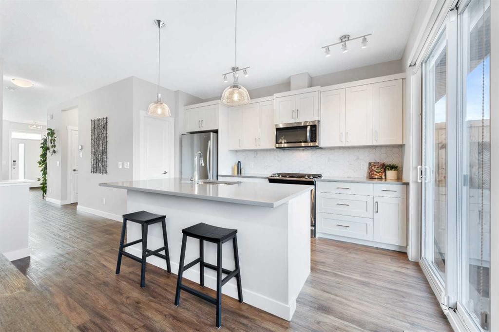 174 Seton Grove Se, Calgary, AB - Indoor Photo Showing Kitchen With Upgraded Kitchen