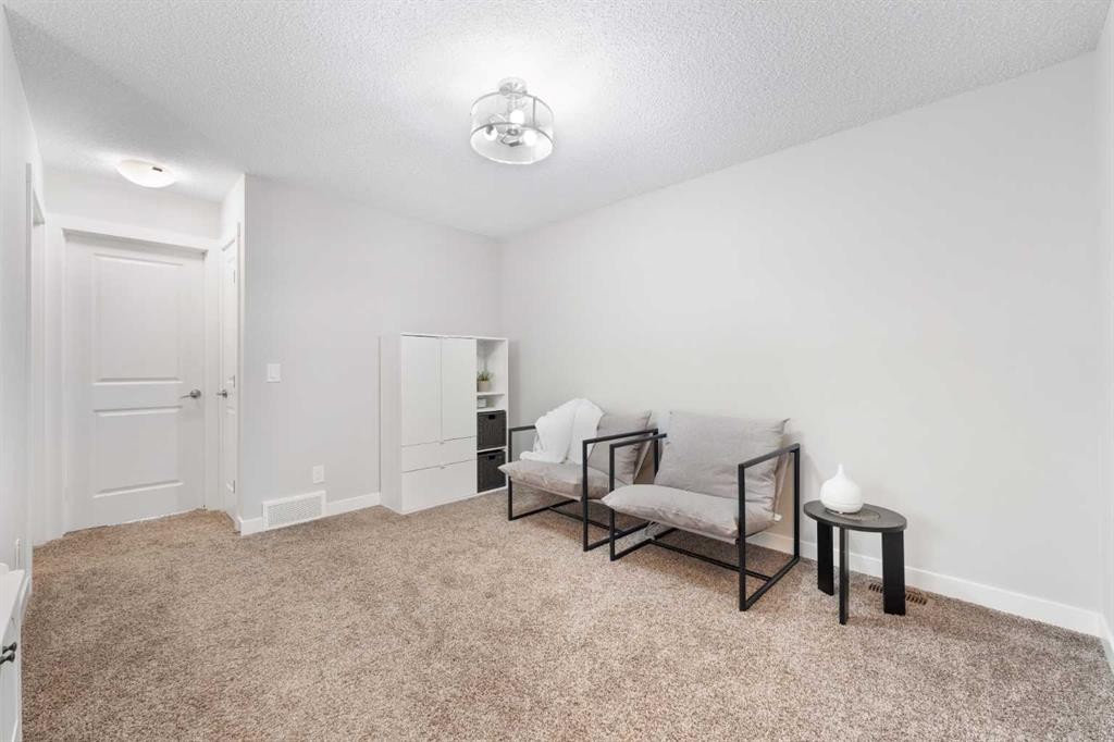 174 Seton Grove Se, Calgary, AB - Indoor