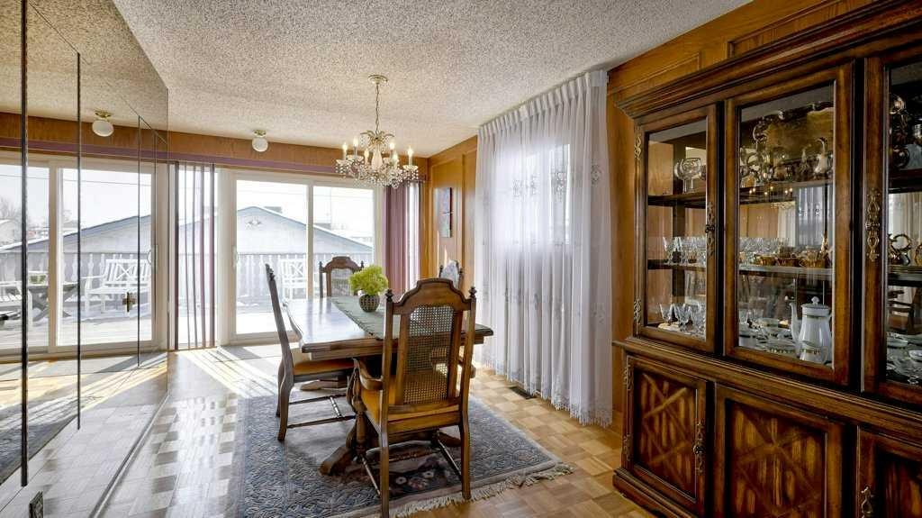 103 Rundlehorn Crescent Ne, Calgary, AB - Indoor Photo Showing Dining Room