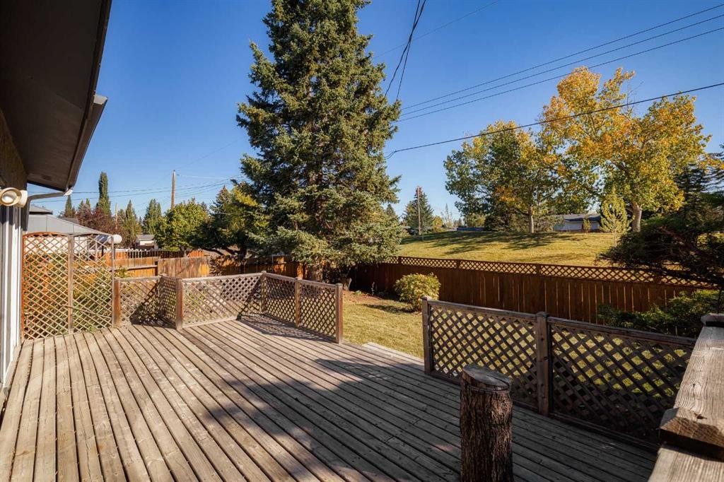 3035 Cedar Ridge Drive Sw, Calgary, AB - Outdoor With Deck Patio Veranda