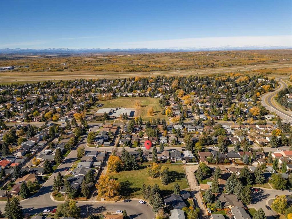 3035 Cedar Ridge Drive Sw, Calgary, AB - Outdoor With View