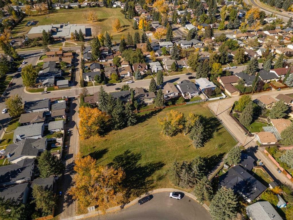 3035 Cedar Ridge Drive Sw, Calgary, AB - Outdoor With View