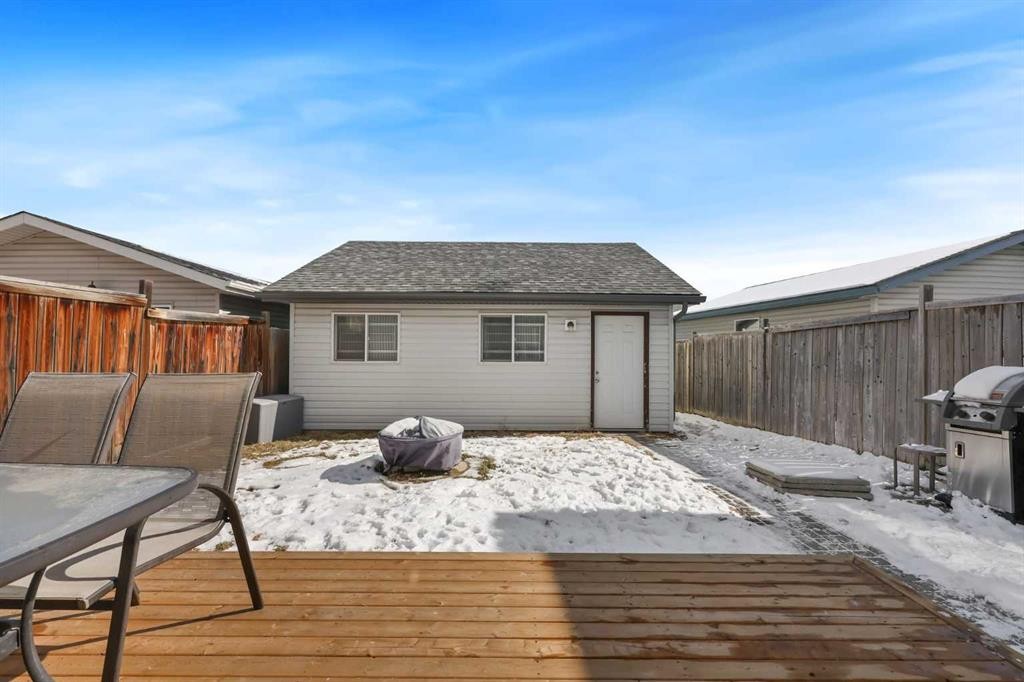 40 Eversyde Circle Sw, Calgary, AB - Outdoor With Deck Patio Veranda With Exterior