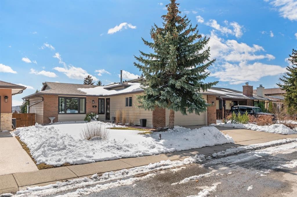 7715 67 Avenue Nw, Calgary, AB - Outdoor