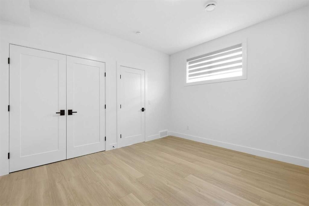 230 Royal Birch View Nw, Calgary, AB - Indoor Photo Showing Other Room
