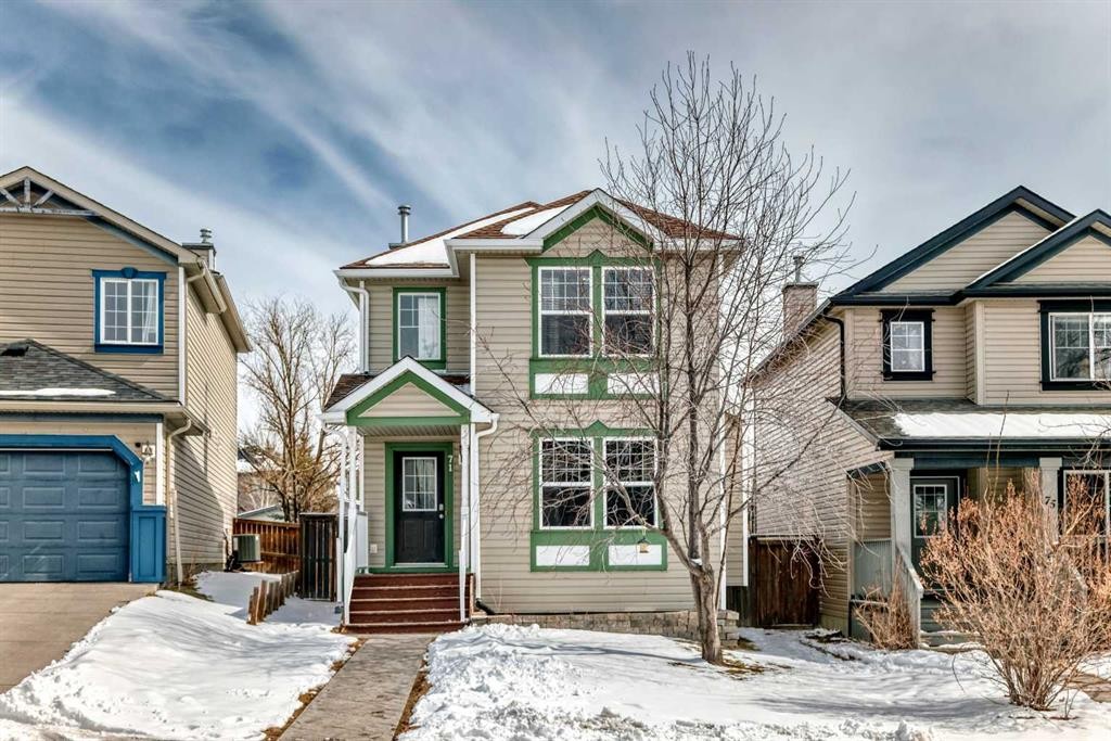 71 Covepark Rise Ne, Calgary, AB - Outdoor With Facade