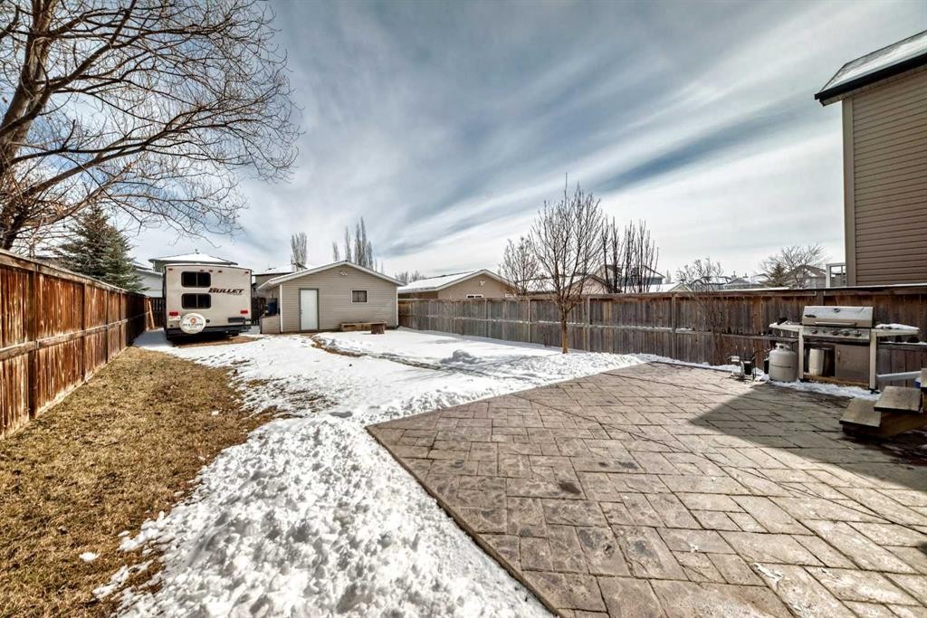 71 Covepark Rise Ne, Calgary, AB - Outdoor