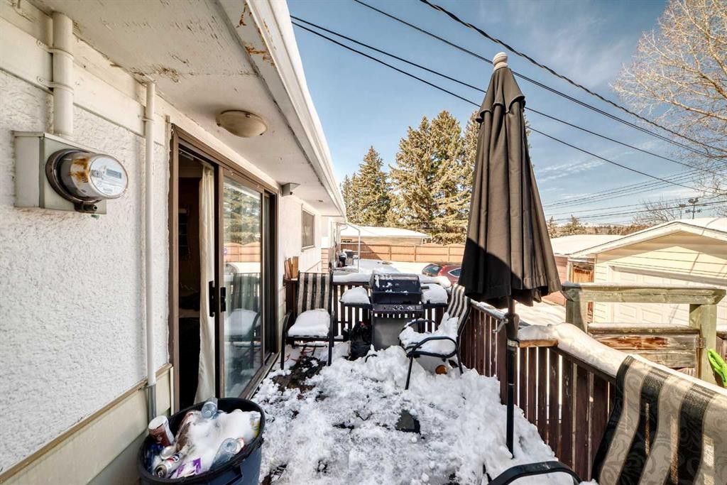 440 36 Avenue Nw, Calgary, AB - Outdoor With Exterior