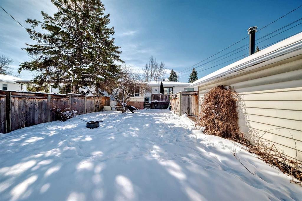440 36 Avenue Nw, Calgary, AB - Outdoor