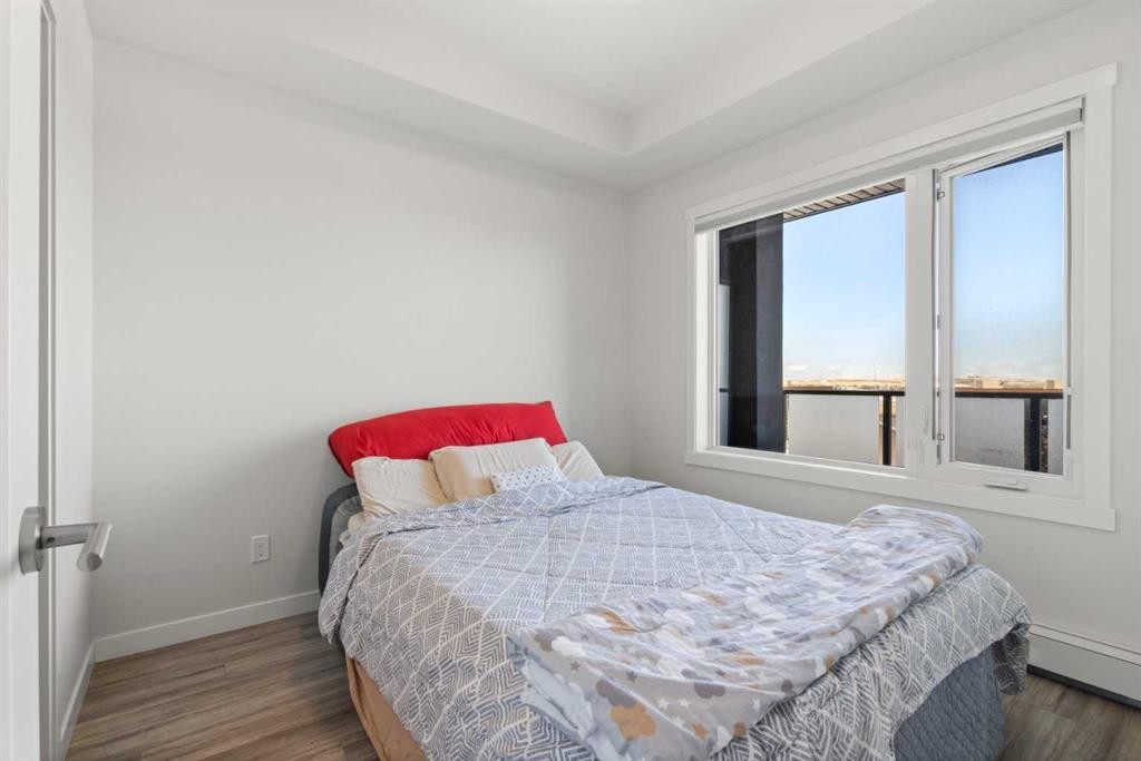 208-138 Sage Valley Common Nw, Calgary, AB - Indoor Photo Showing Bedroom