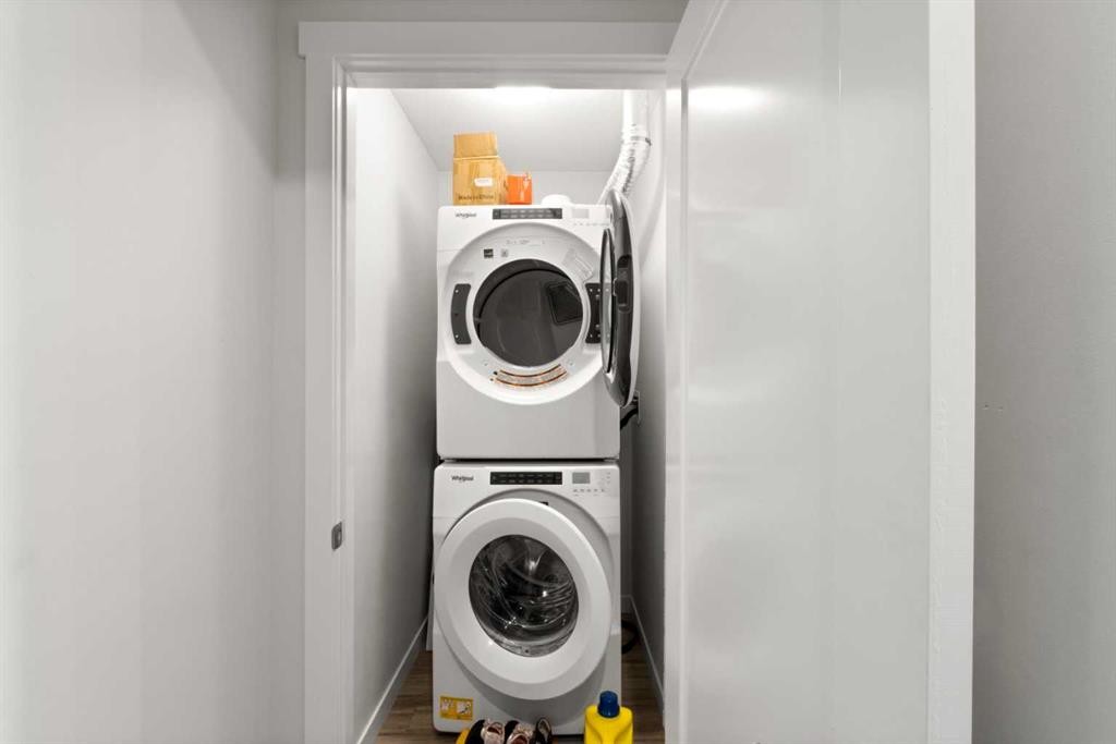 208-138 Sage Valley Common Nw, Calgary, AB - Indoor Photo Showing Laundry Room