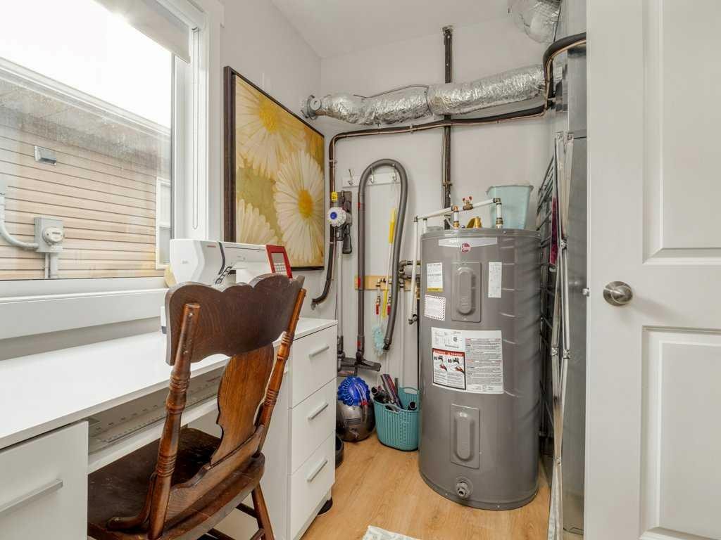 318 Whispering Way, Vulcan, AB - Indoor Photo Showing Basement